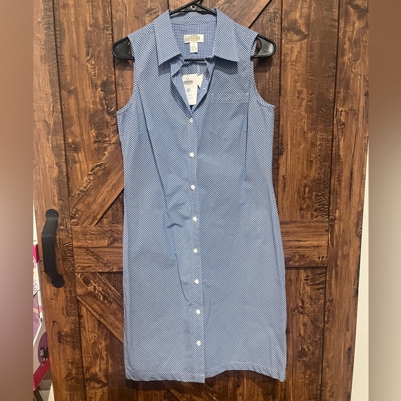 Talbots Dresses & Skirts - Talbots NWT VTG tshirt blue and white‎ plaid button up dress size 4 sleeveless